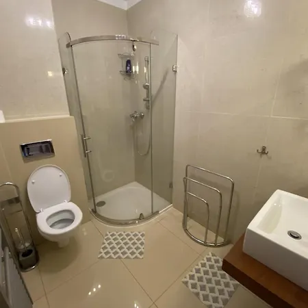 Jointatry Sk - One And Two Bedroom *