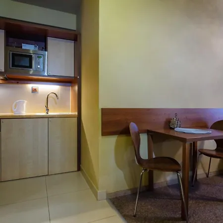 Jointatry Sk - One And Two Bedroom 公寓
