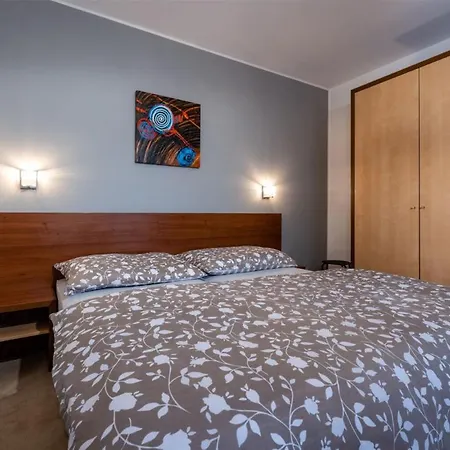 Jointatry Sk - One And Two Bedroom Апартаменты